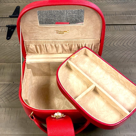 "Tuscan Designs" Red Saffiano Leather Jewelry Box/Travel Case - Picture 4 of 4